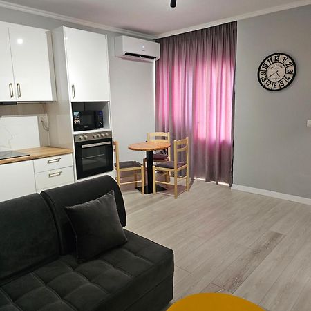 Stephan Apartments Sarandë Exteriér fotografie